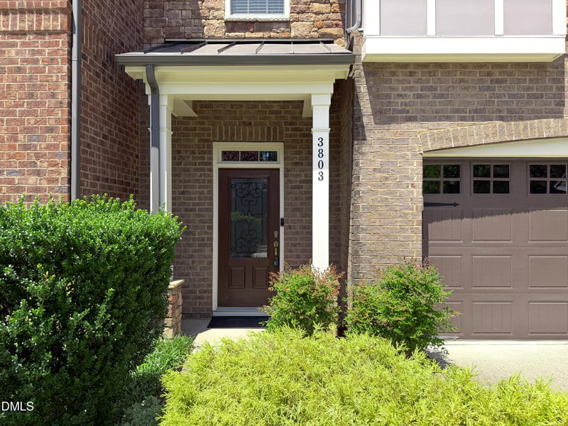 3803 Essex Garden Ln, Raleigh, NC 27612