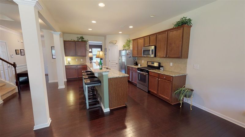 3805 Althorp Dr, Raleigh, NC 27616