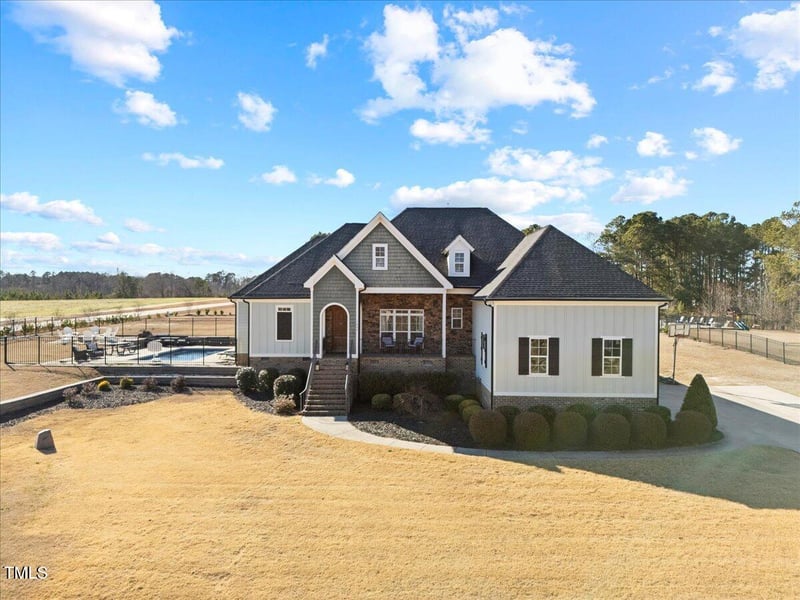 3805 Barberry Lake Ct, Fuquay Varina, NC 27526