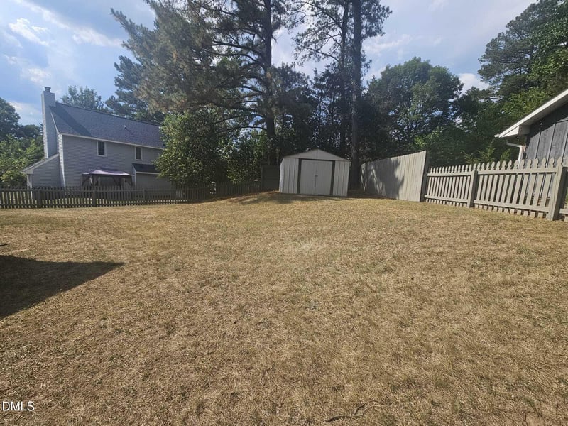 3805 Cascade Ct, Raleigh, NC 27604