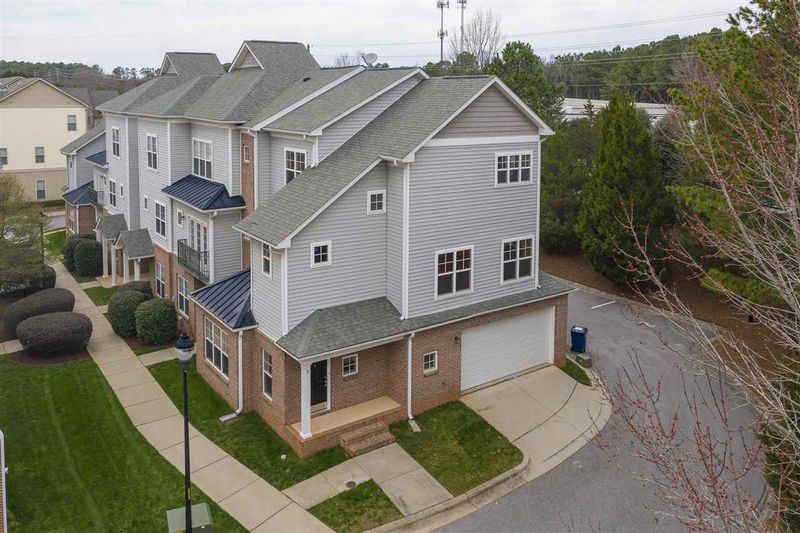 3805 Glenhaven Rd, Raleigh, NC 27606
