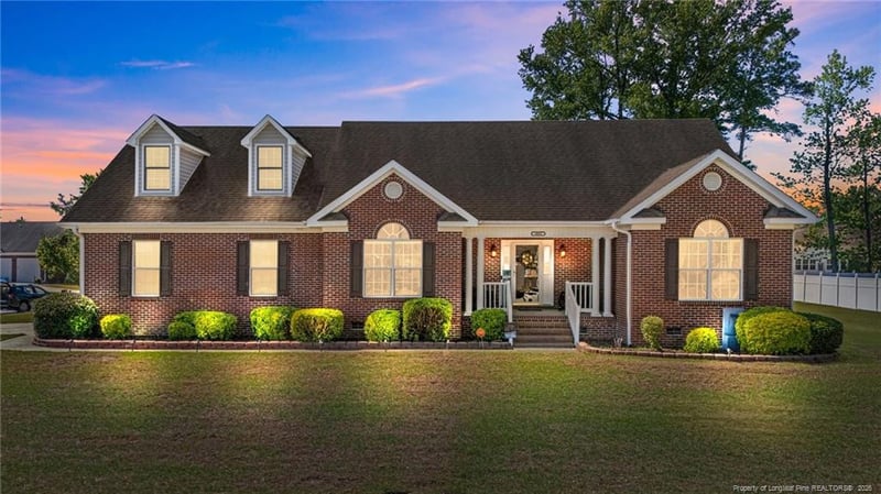 3805 Sunchase Dr, Fayetteville, NC 28306
