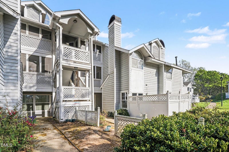 3806 Grey Harbor Dr #204, Raleigh, NC 27616