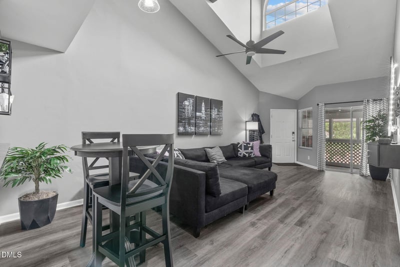 3806 Grey Harbor Dr #302, Raleigh, NC 27616
