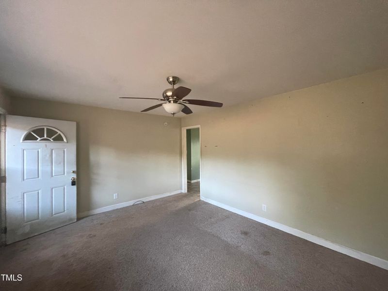 3807 Holly Hill Rd, Mebane, NC 27302