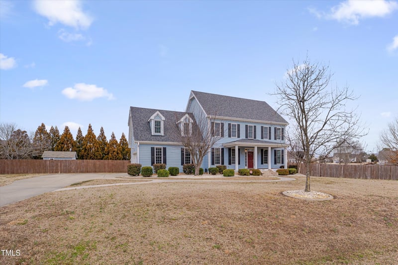 3808 Hartland Manor Ct, Zebulon, NC 27597