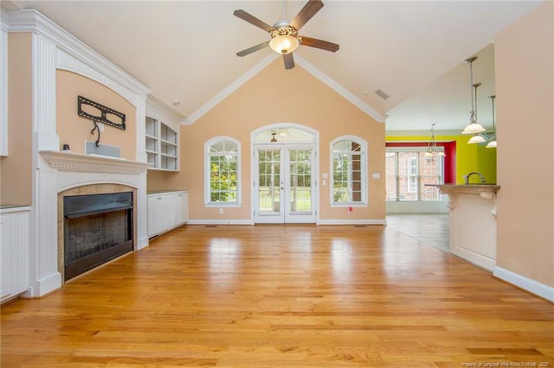 3808 Heartpine Dr, Fayetteville, NC 28306