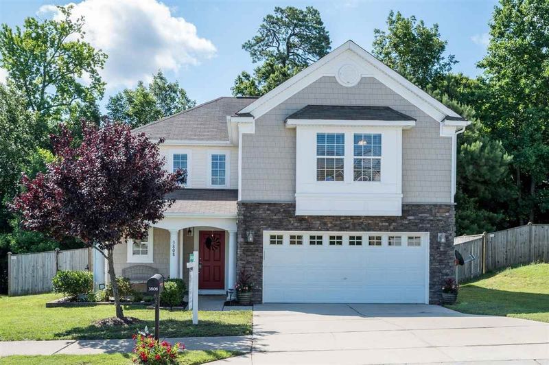 3808 Moncacy Dr, Raleigh, NC 27610