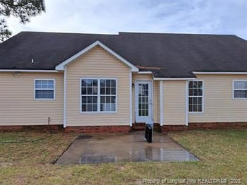 3808 Raider Ct, Hope Mills, NC 28348