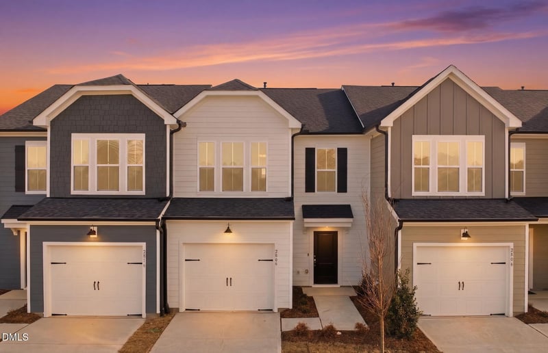 3808 Rodeo Ct, Willow Springs, NC 27592