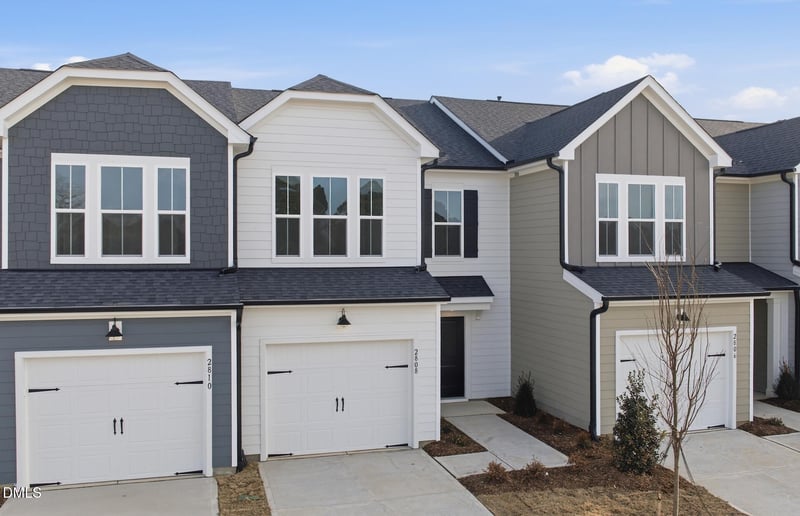 3808 Rodeo Ct, Willow Springs, NC 27592