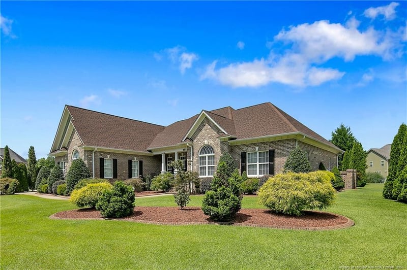 3809 Chadbourne Dr, Fayetteville, NC 28312