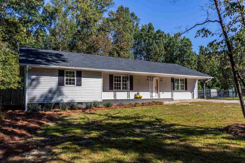 3809 Eck Dr, Raleigh, NC 27604