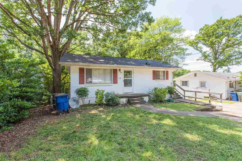3809 Marcom St, Raleigh, NC 27606