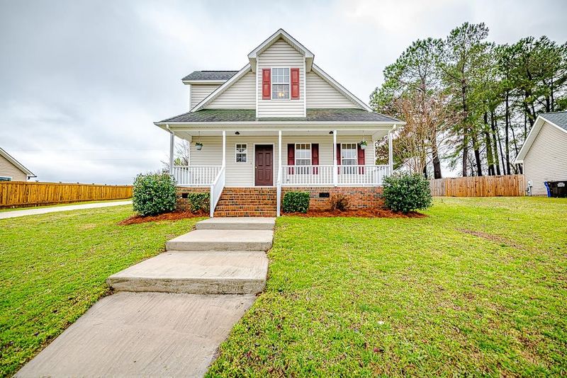 381 Cambridge Dr, Angier, NC 27501