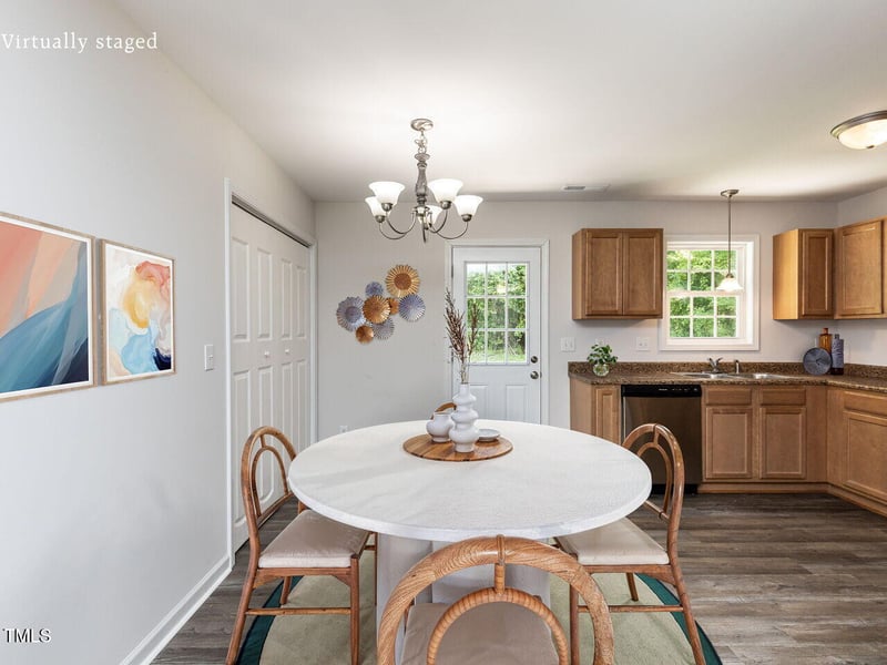 381 Gray Ghost St, Benson, NC 27504