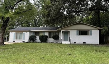 381 Summer Hill Rd, Fayetteville, NC 28303