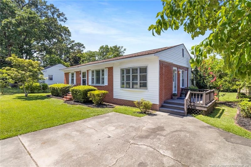 3810 David St, Fayetteville, NC 28304