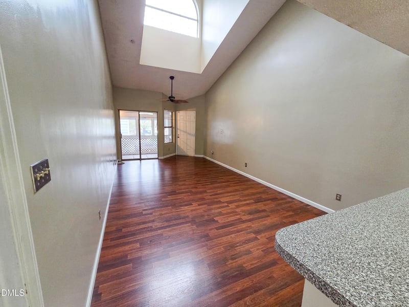 3810 Grey Harbor Dr #307, Raleigh, NC 27616