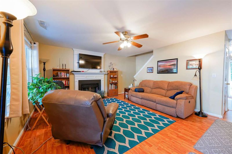 3810 Northlake Dr, Durham, NC 27703