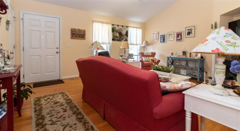 3810 Ridgewood Dr, Franklinton, NC 27525