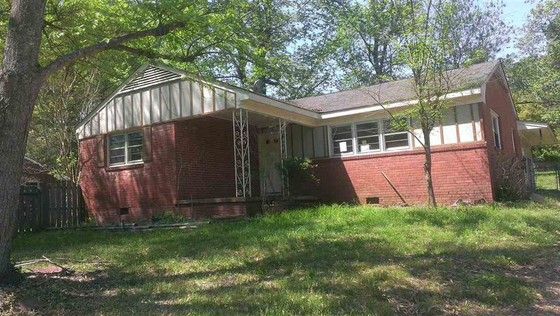 3810 Woodside Rd, Garner, NC 27529