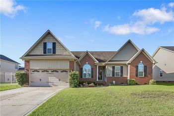 3811 Briargate Ln, Fayetteville, NC 28314