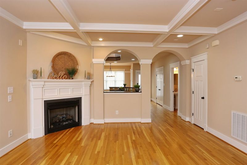 3811 Durham Dr, Durham, NC 27707