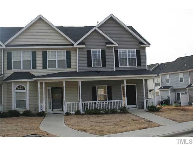 3811 Volkswalk Pl, Raleigh, NC 27610