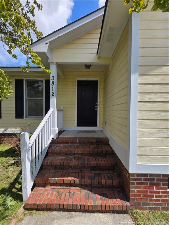 3812 Constance Rd, Hope Mills, NC 28348