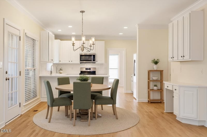 3812 Covina Dr, Raleigh, NC 27613