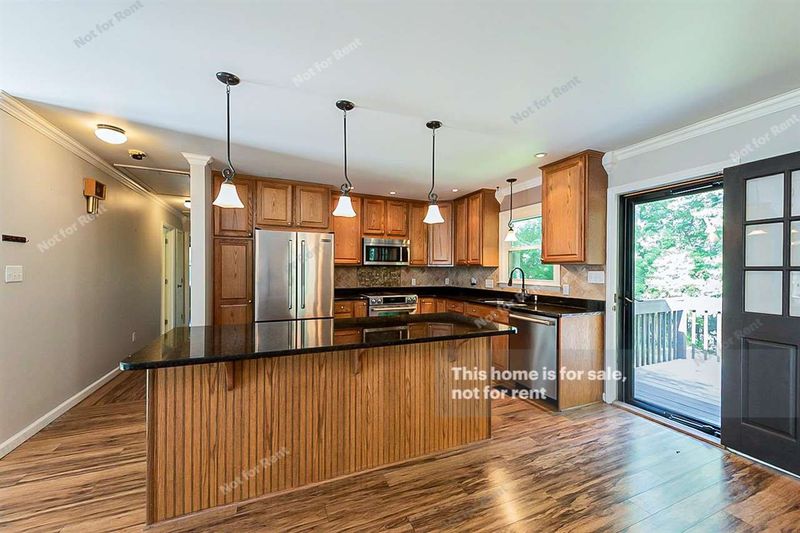 3812 Oak Park Rd, Raleigh, NC 27612