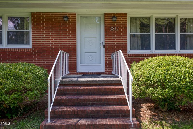 3812 Tremont Dr, Durham, NC 27705