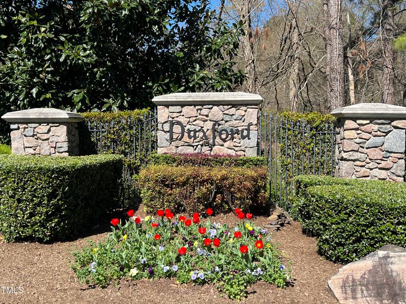 3813 Duxford Dr, Raleigh, NC 27614