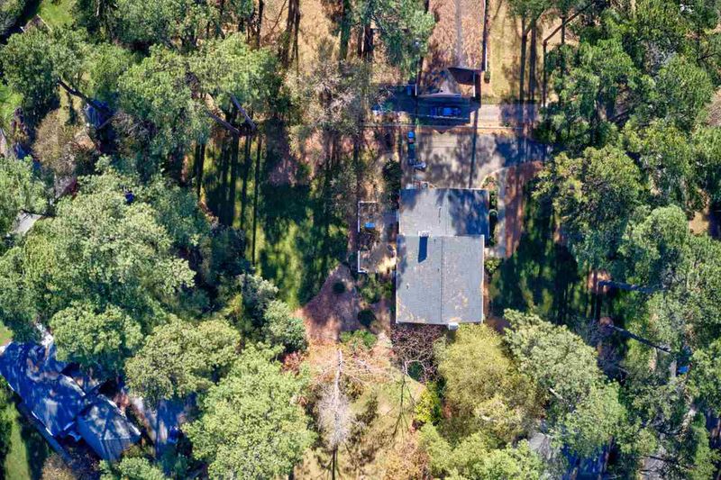 3813 Nottaway Rd, Durham, NC 27707