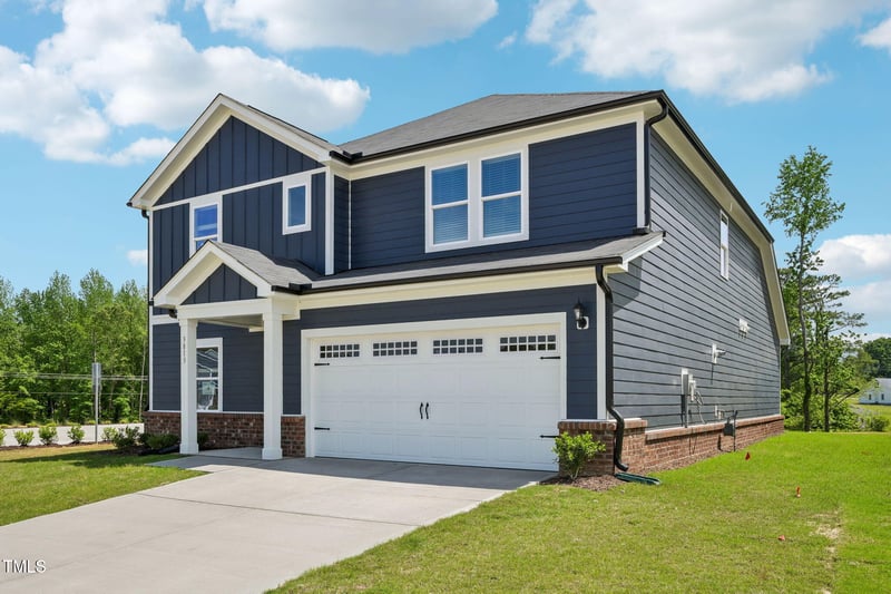 3813 Rosebush Dr, Zebulon, NC 27597