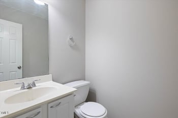 3814 Tyler Bluff Ln, Raleigh, NC 27616