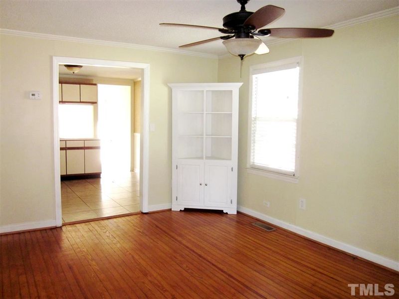 3815 Burt Dr, Raleigh, NC 27606
