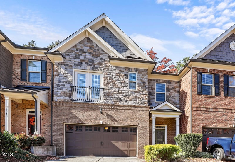 3815 Essex Garden Ln, Raleigh, NC 27612