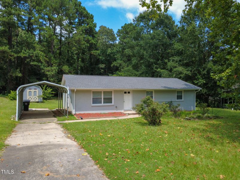 3815 Weyburn Rd, Durham, NC 27704