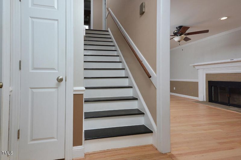 3816 Old Coach Rd, Raleigh, NC 27616