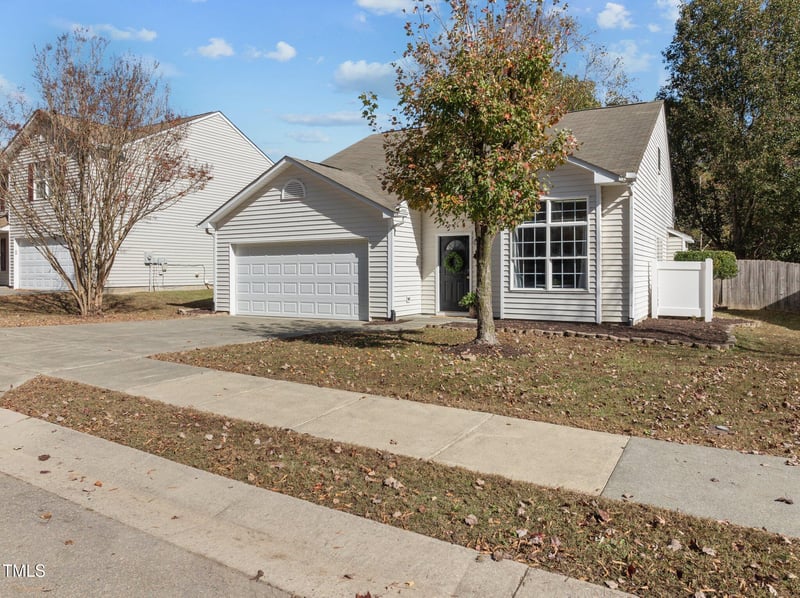3817 Tyler Bluff Ln, Raleigh, NC 27616