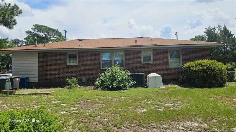 3818 Wyatt St, Fayetteville, NC 28304