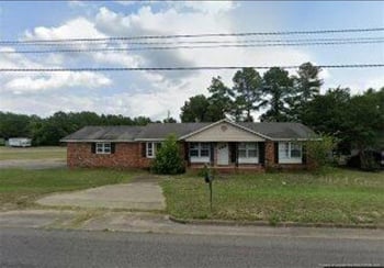3819 Cumberland Rd, Fayetteville, NC 28306