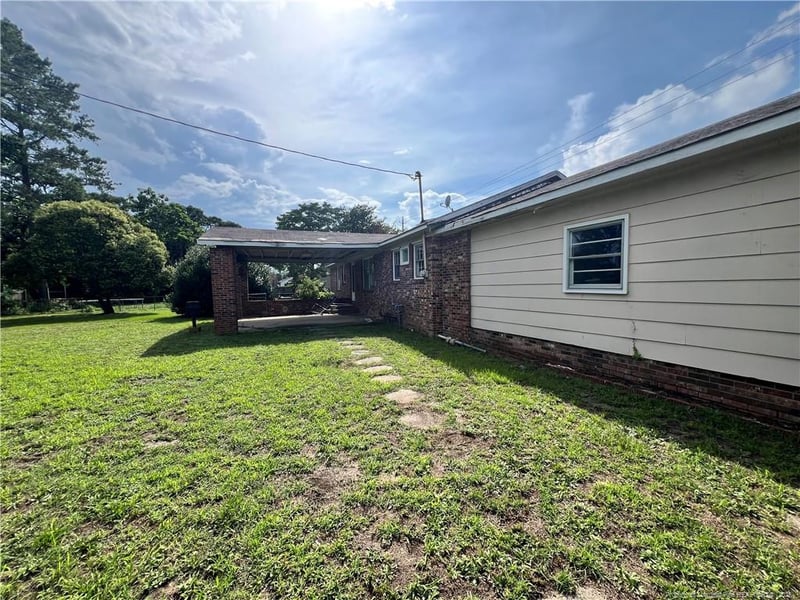 3819 Cumberland Rd, Fayetteville, NC 28306
