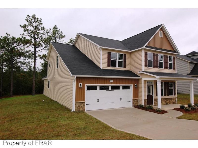 382 Advance Dr, Lillington, NC 27546