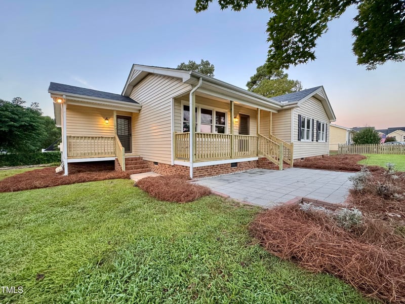 382 Circle Dr, Angier, NC 27501