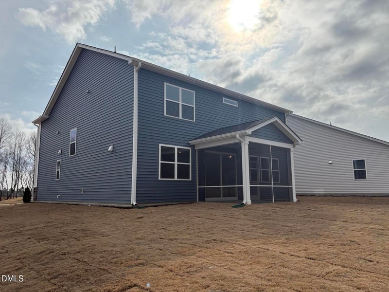 382 Providence Creek Dr, Fuquay Varina, NC 27526