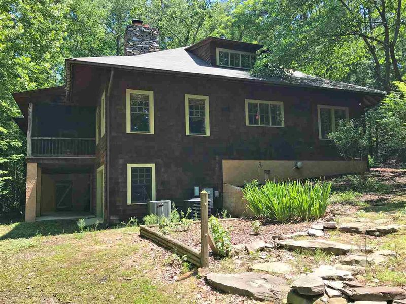 382 Redbud Rd, Pittsboro, NC 27312