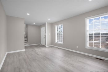 382 Saddle Ridge Rd, Fayetteville, NC 28311